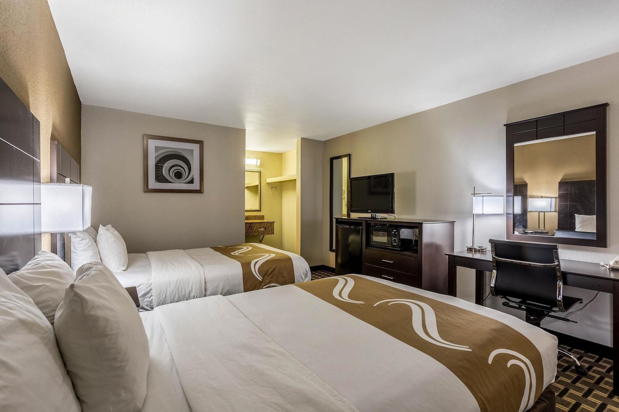 Quality Inn Tupelo Eksteriør billede