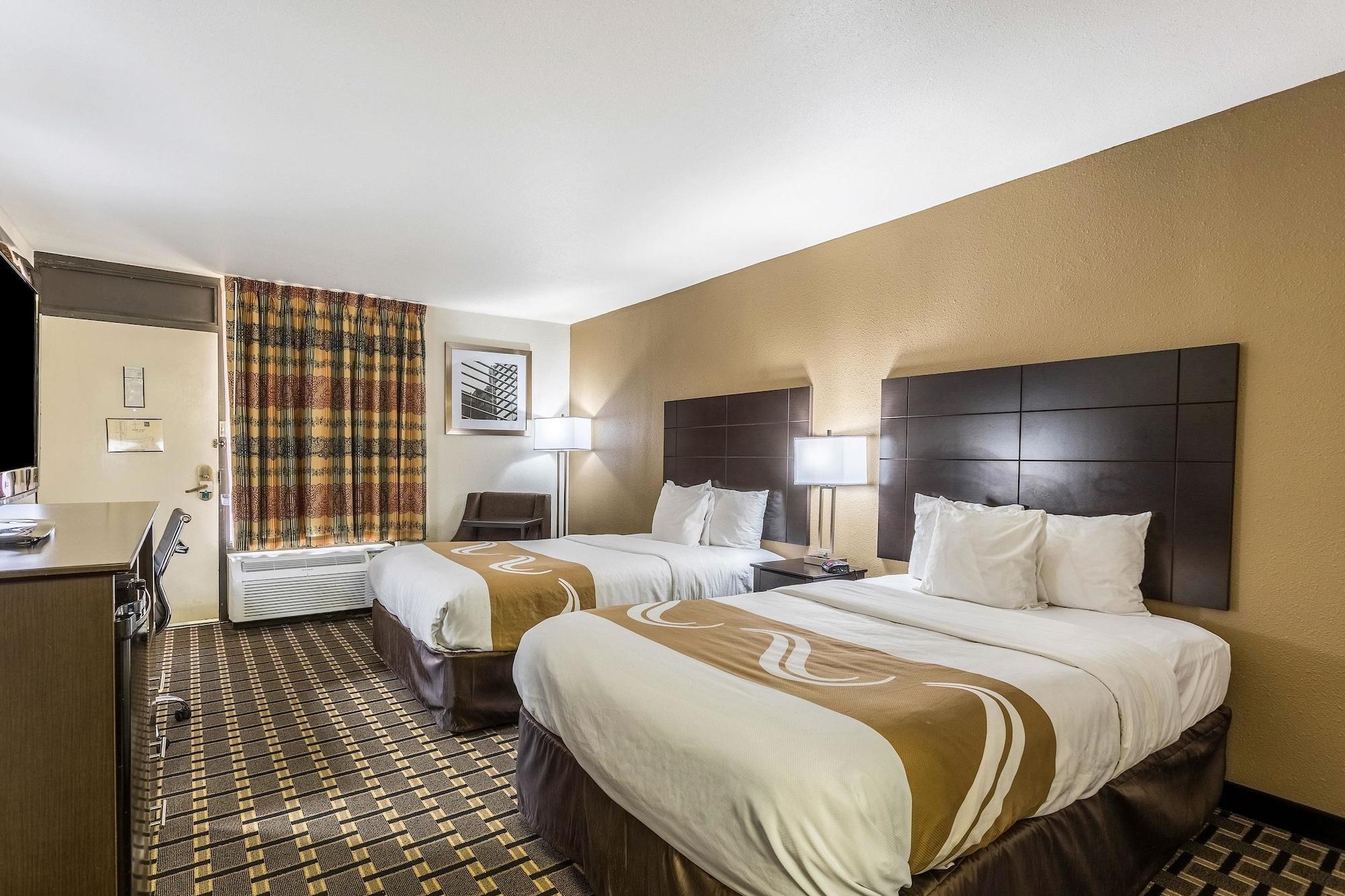 Quality Inn Tupelo Eksteriør billede