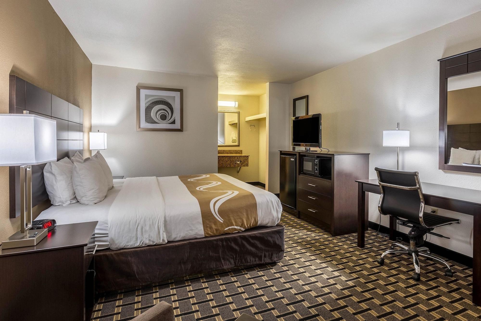 Quality Inn Tupelo Eksteriør billede