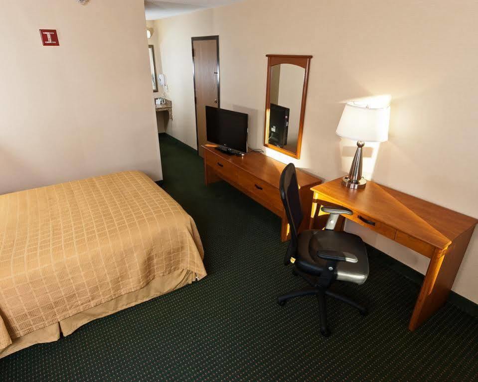 Quality Inn Tupelo Eksteriør billede