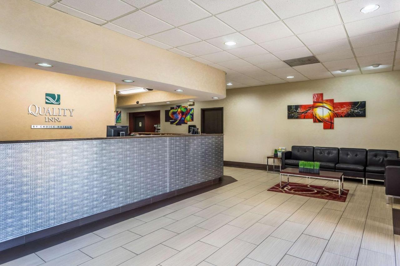 Quality Inn Tupelo Eksteriør billede
